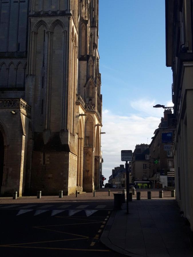 Agreables Chambres Independantes - Coutances Centre Exterior foto